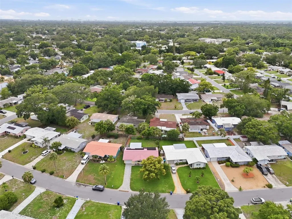 2321 Black Oak Lane Clearwater FL 33763