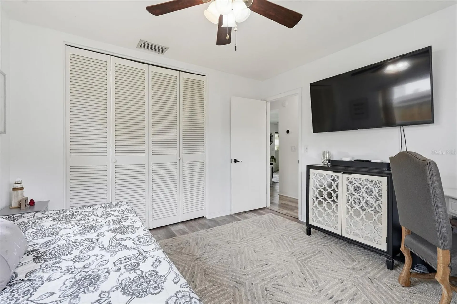 2321 Black Oak Lane Clearwater FL 33763
