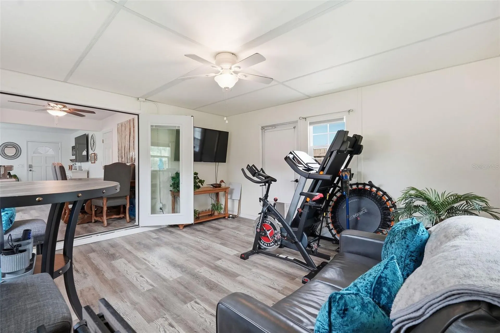 2321 Black Oak Lane Clearwater FL 33763