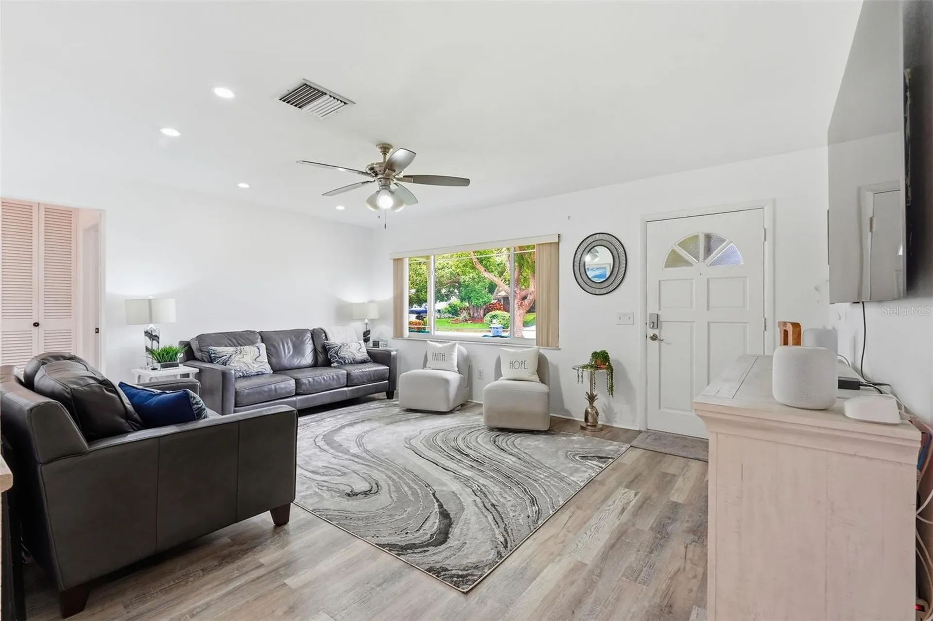 2321 Black Oak Lane Clearwater FL 33763