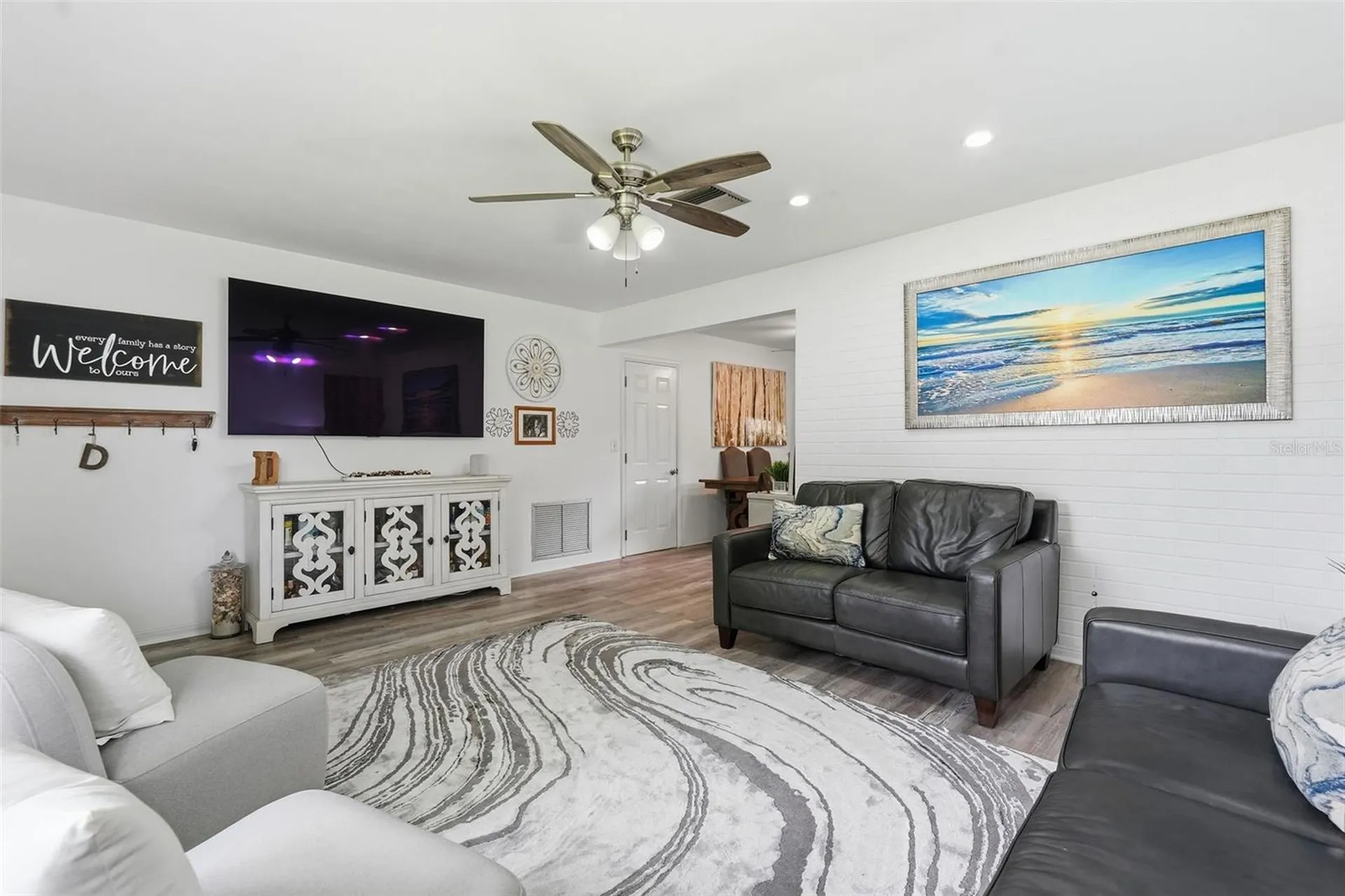 2321 Black Oak Lane Clearwater FL 33763