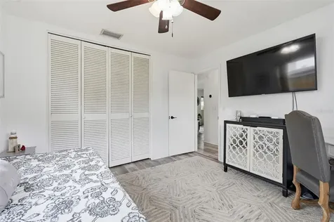 2321 Black Oak Lane Clearwater FL 33763