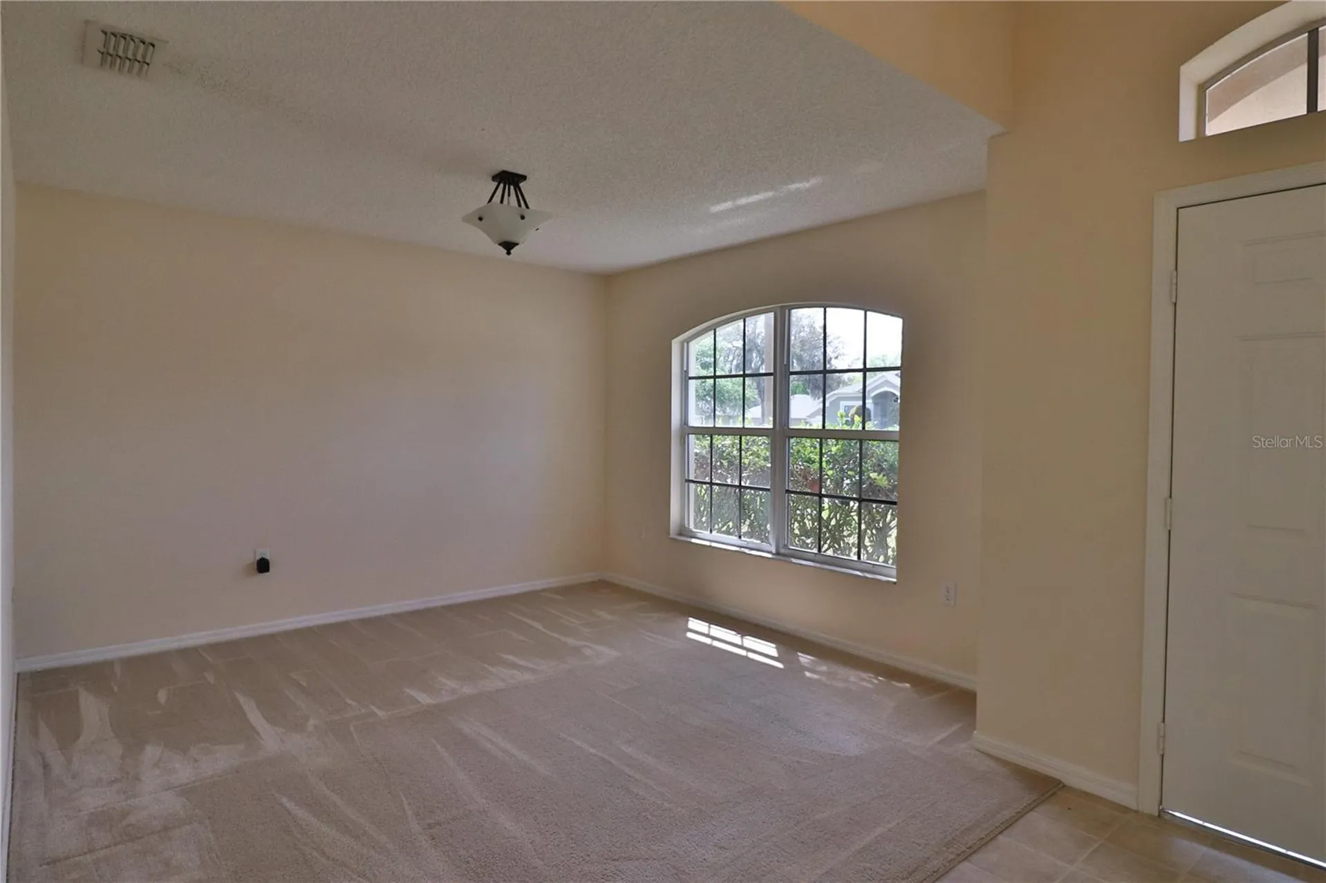 1386 Fallwood Drive Deltona FL 32725