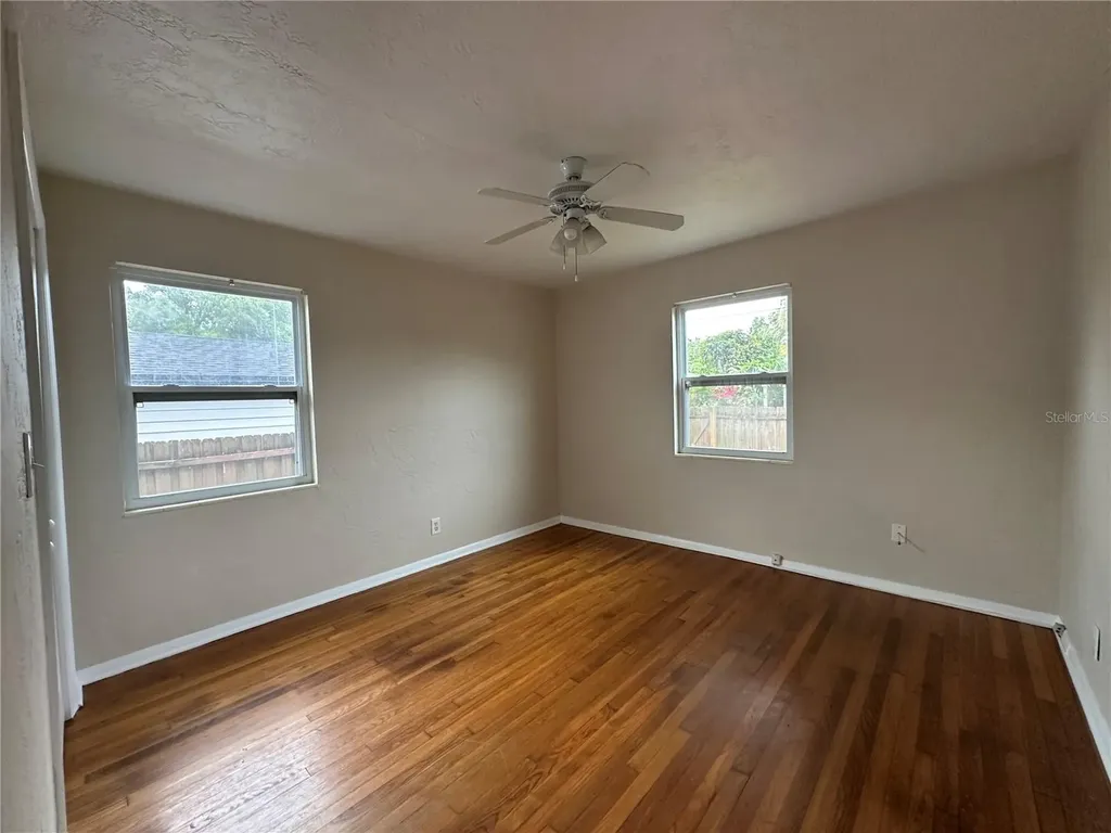 4526 6th Avenue N St Petersburg FL 33713
