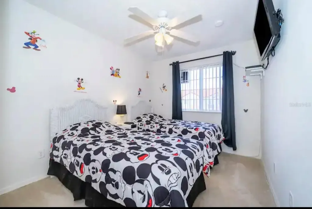 1179 S Beach Circle Kissimmee FL 34746