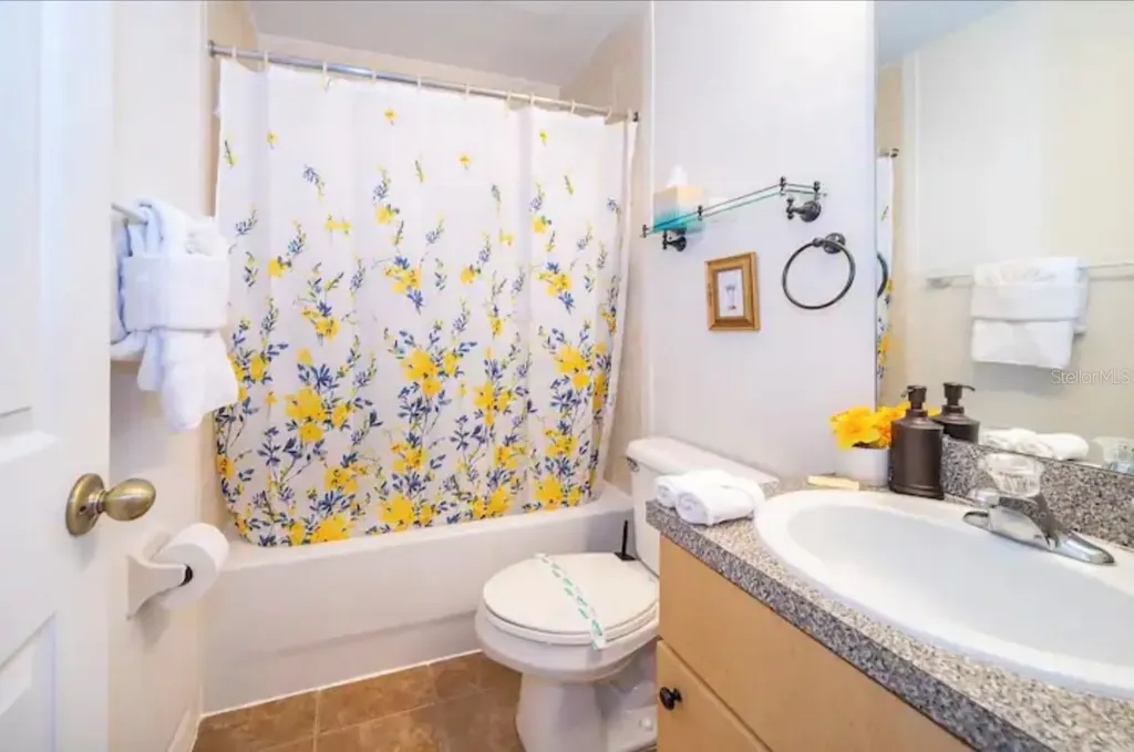 1179 S Beach Circle Kissimmee FL 34746