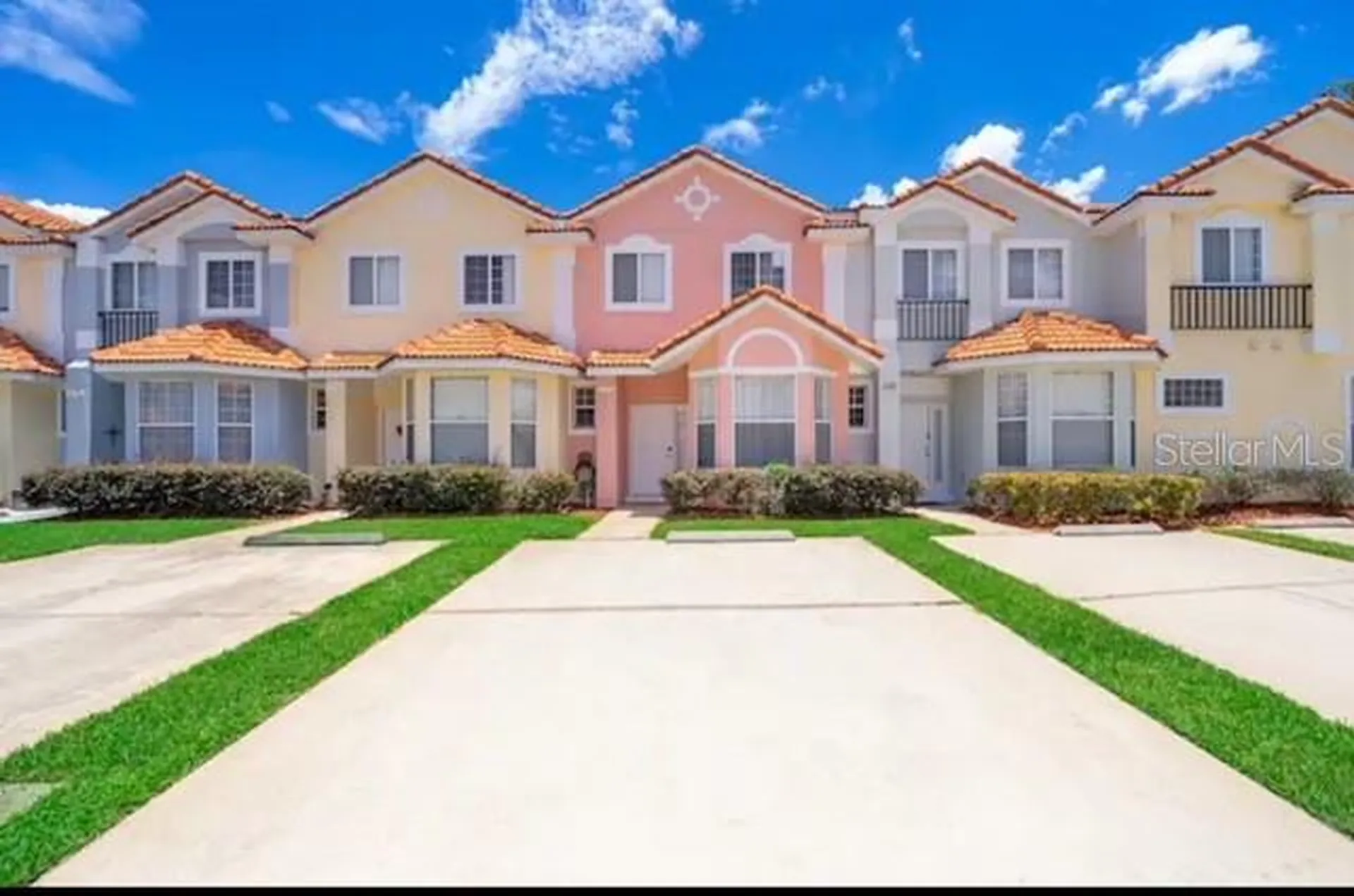 1179 S Beach Circle Kissimmee FL 34746
