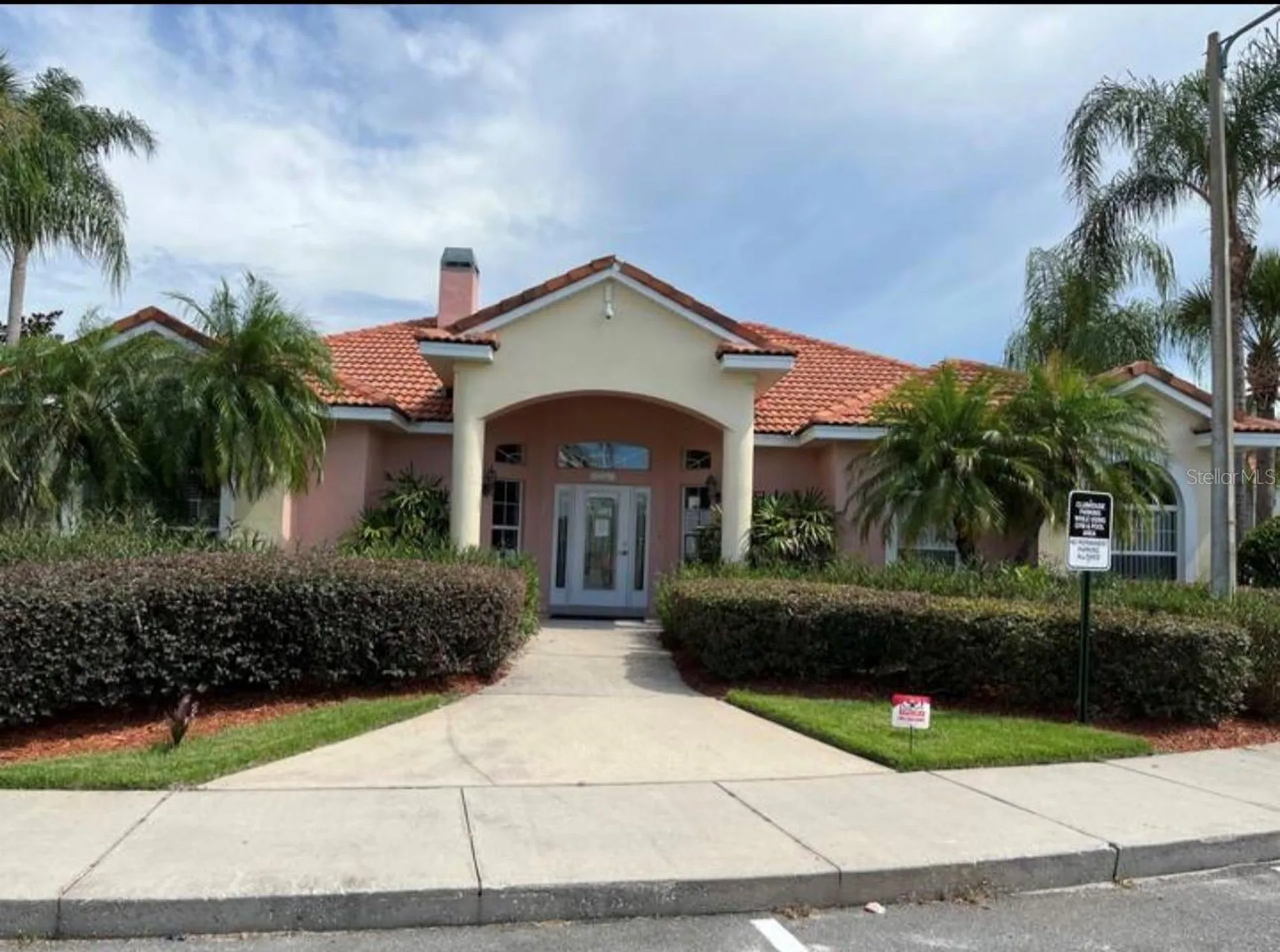 1179 S Beach Circle Kissimmee FL 34746