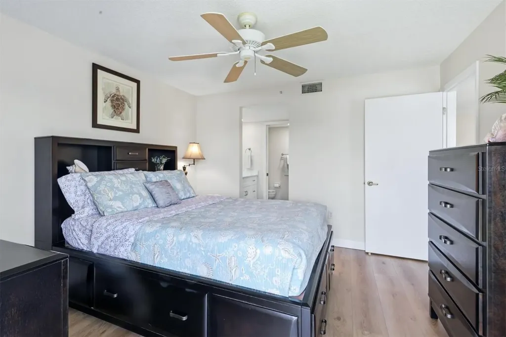 9320 Clubside Circle Sarasota FL 34238