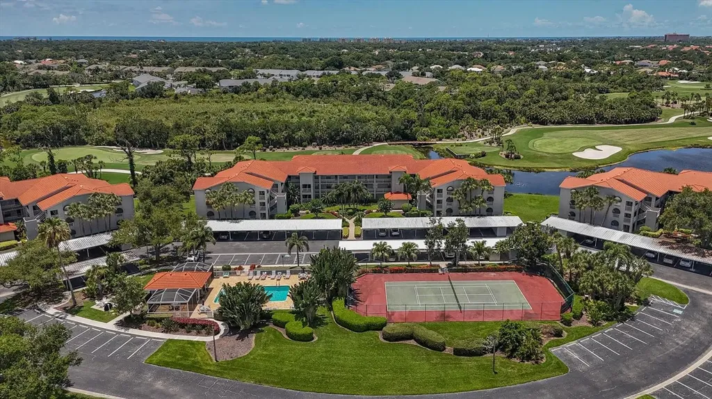9320 Clubside Circle Sarasota FL 34238