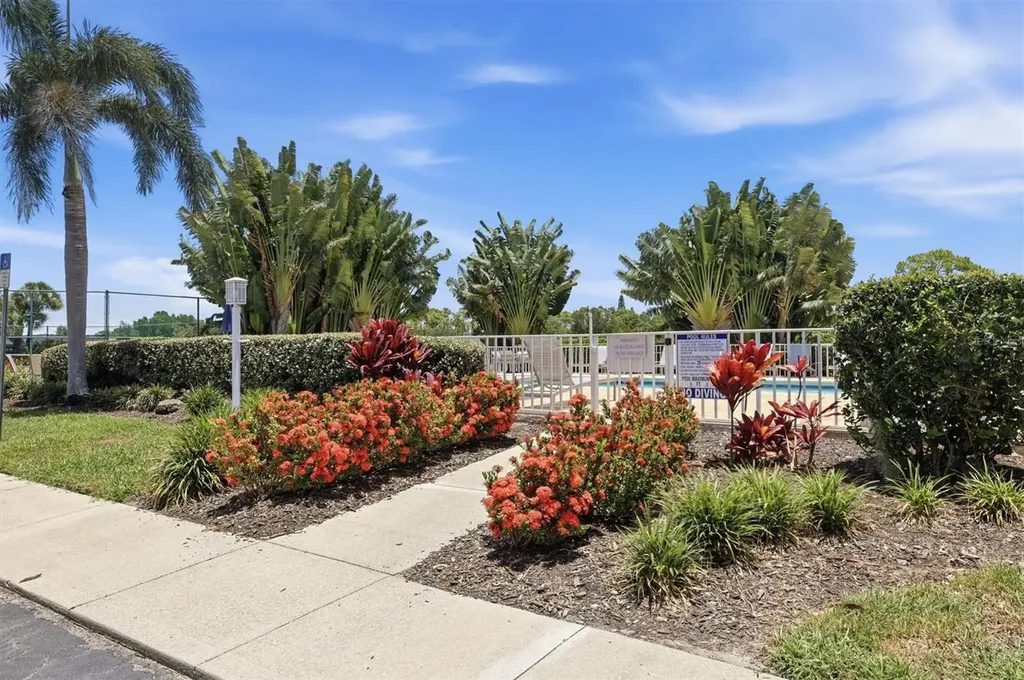 9320 Clubside Circle Sarasota FL 34238