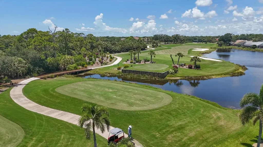 9320 Clubside Circle Sarasota FL 34238