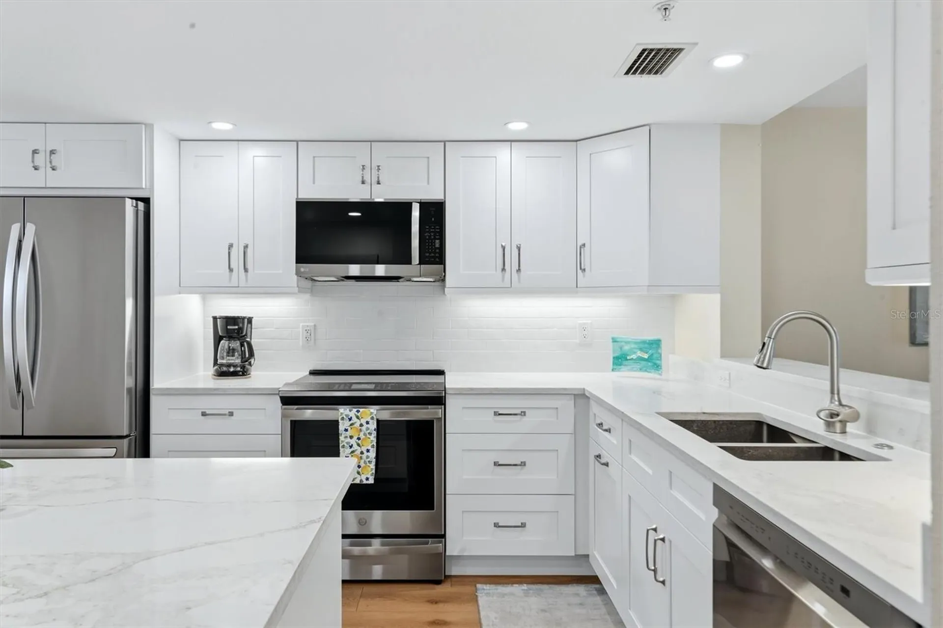 9320 Clubside Circle Sarasota FL 34238