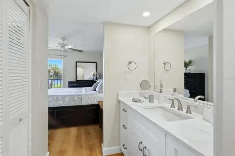 9320 Clubside Circle Sarasota FL 34238