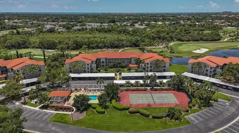 9320 Clubside Circle Sarasota FL 34238