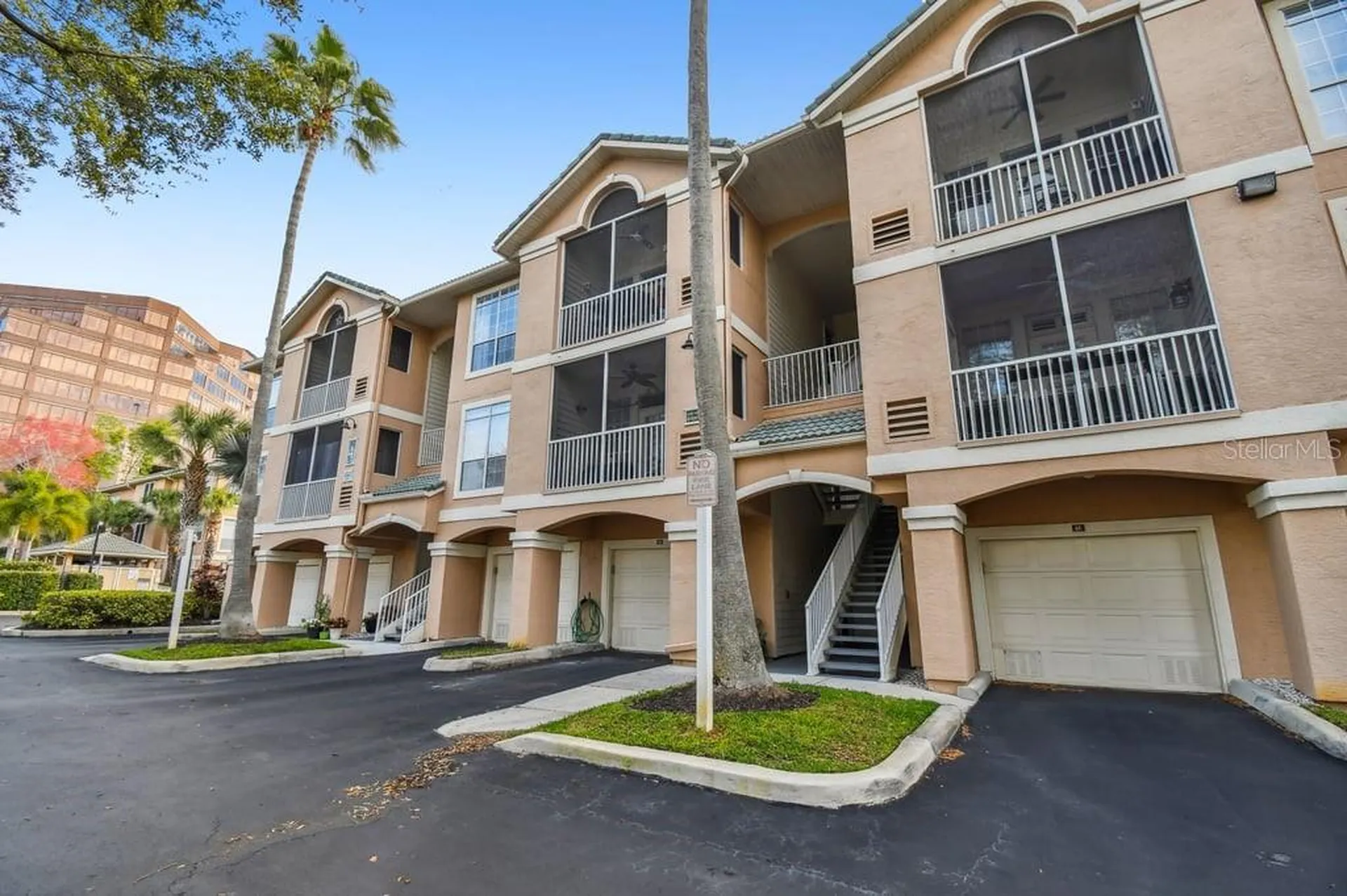 4304 Bay Club Circle Tampa FL 33607