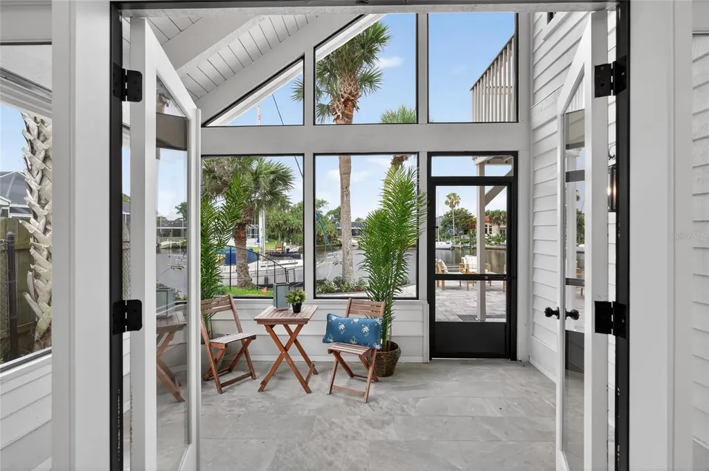 7 Chinook Court Palm Coast FL 32137