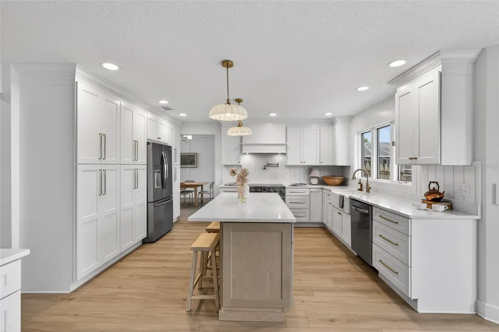 7 Chinook Court Palm Coast FL 32137