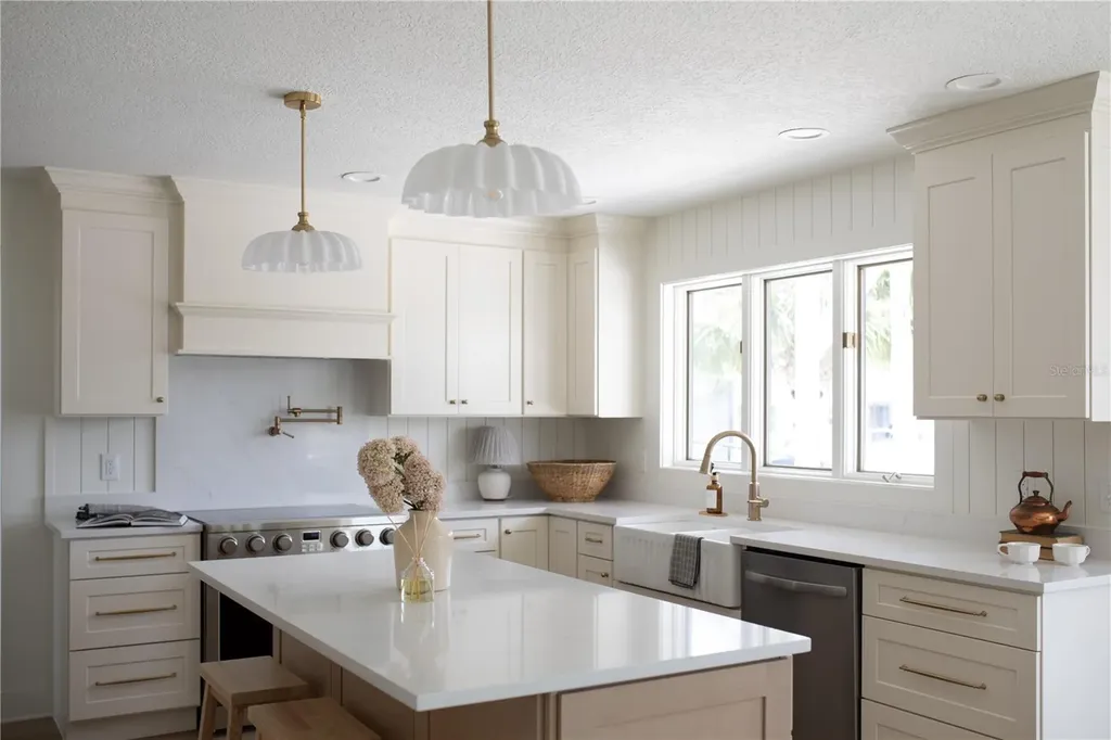 7 Chinook Court Palm Coast FL 32137
