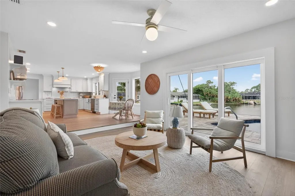 7 Chinook Court Palm Coast FL 32137