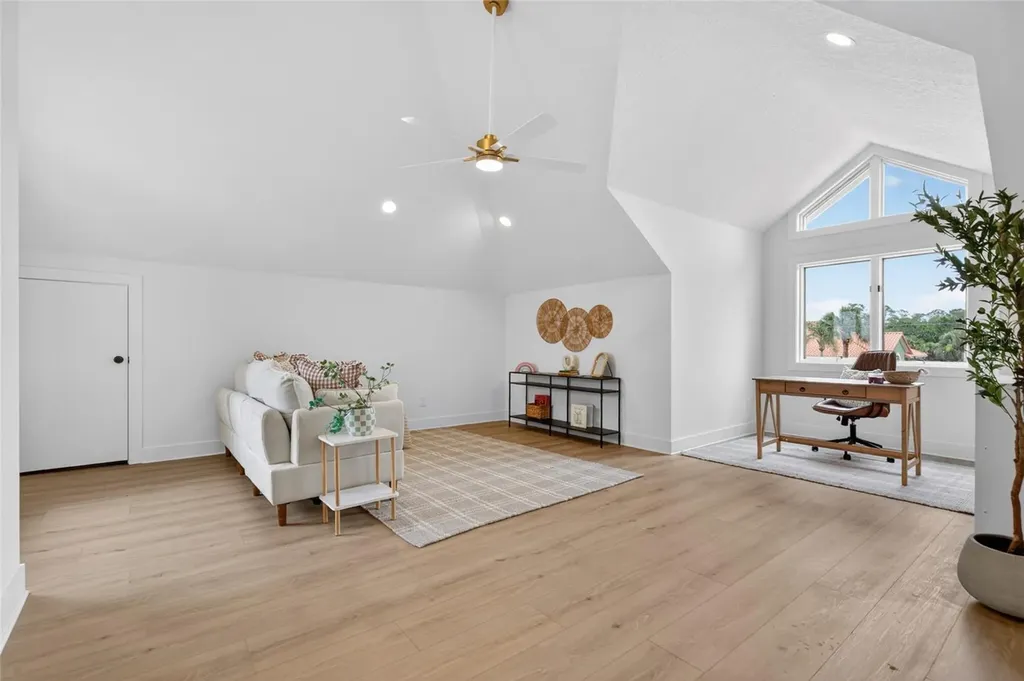 7 Chinook Court Palm Coast FL 32137