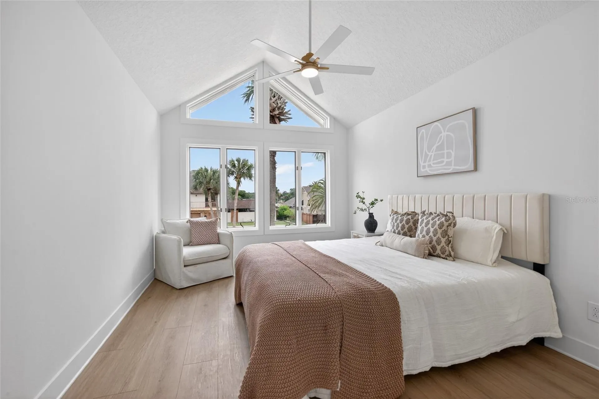7 Chinook Court Palm Coast FL 32137