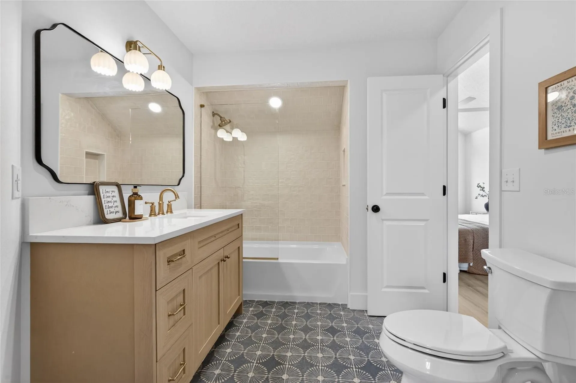 7 Chinook Court Palm Coast FL 32137