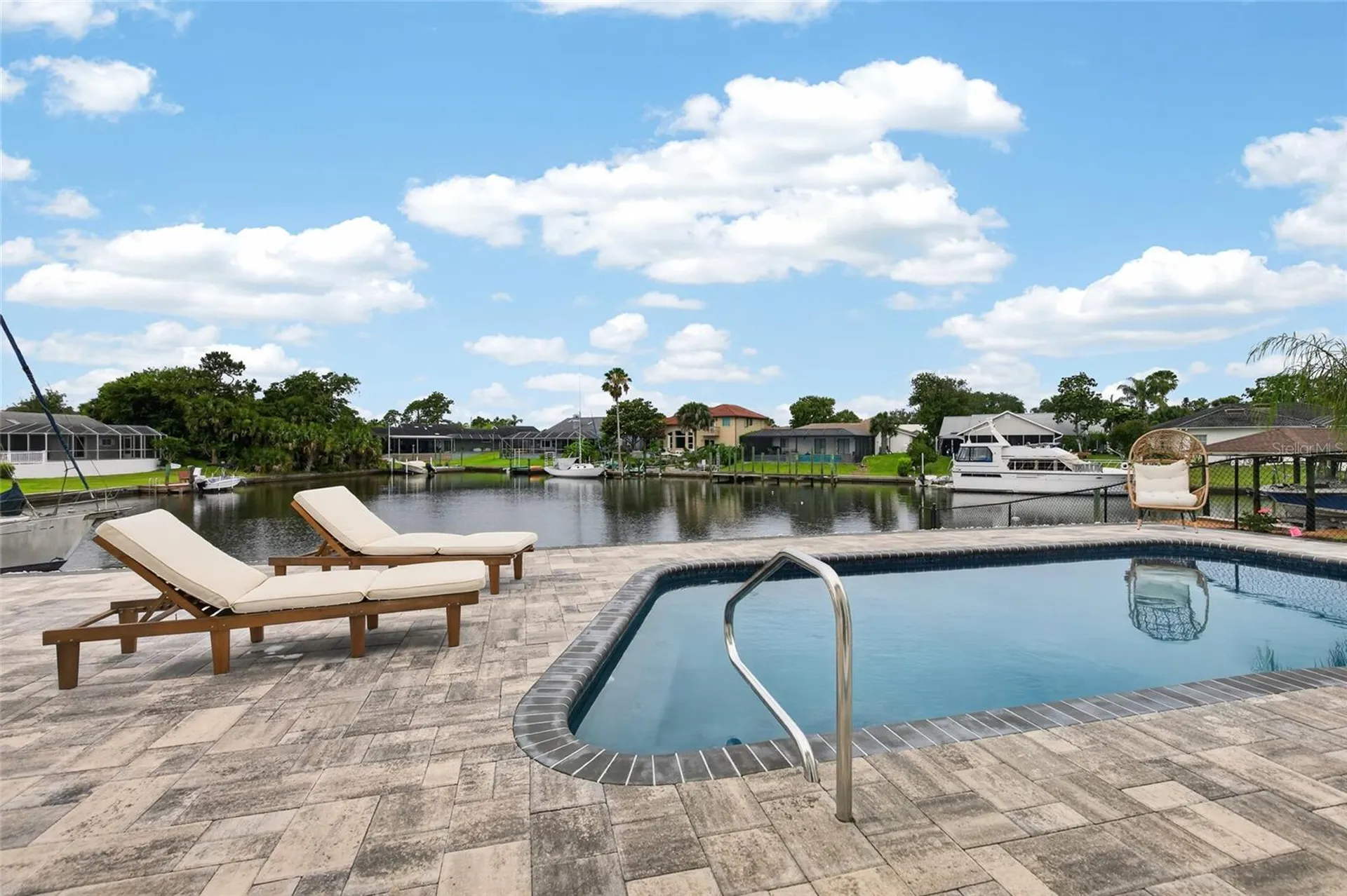 7 Chinook Court Palm Coast FL 32137