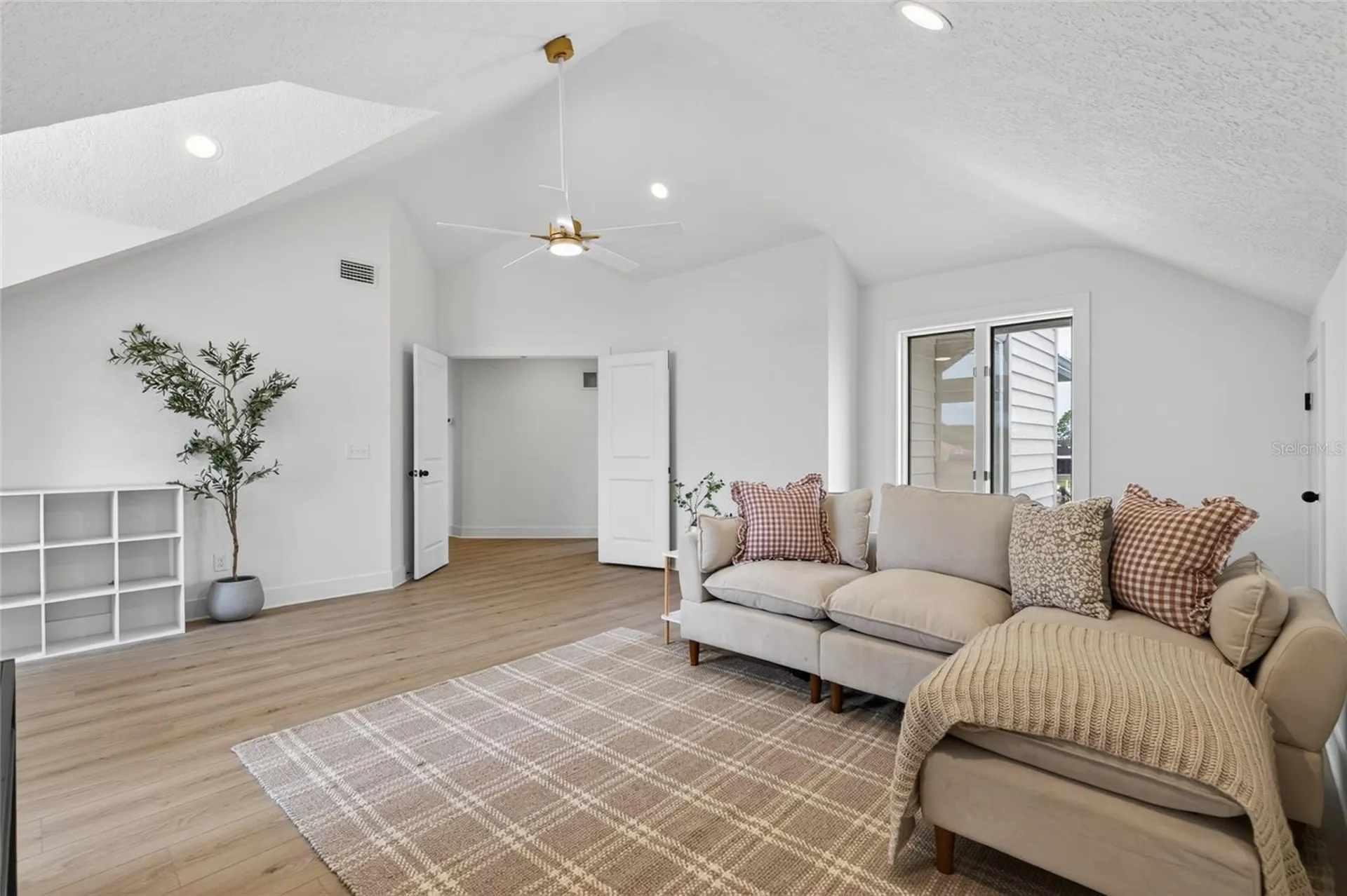 7 Chinook Court Palm Coast FL 32137