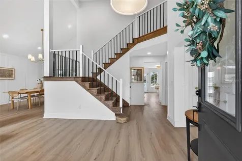 7 Chinook Court Palm Coast FL 32137