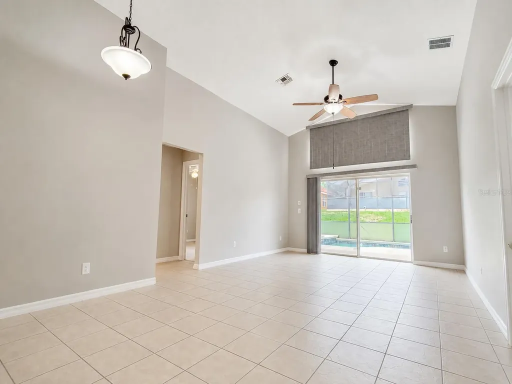 139 Hypolita Avenue Davenport FL 33897