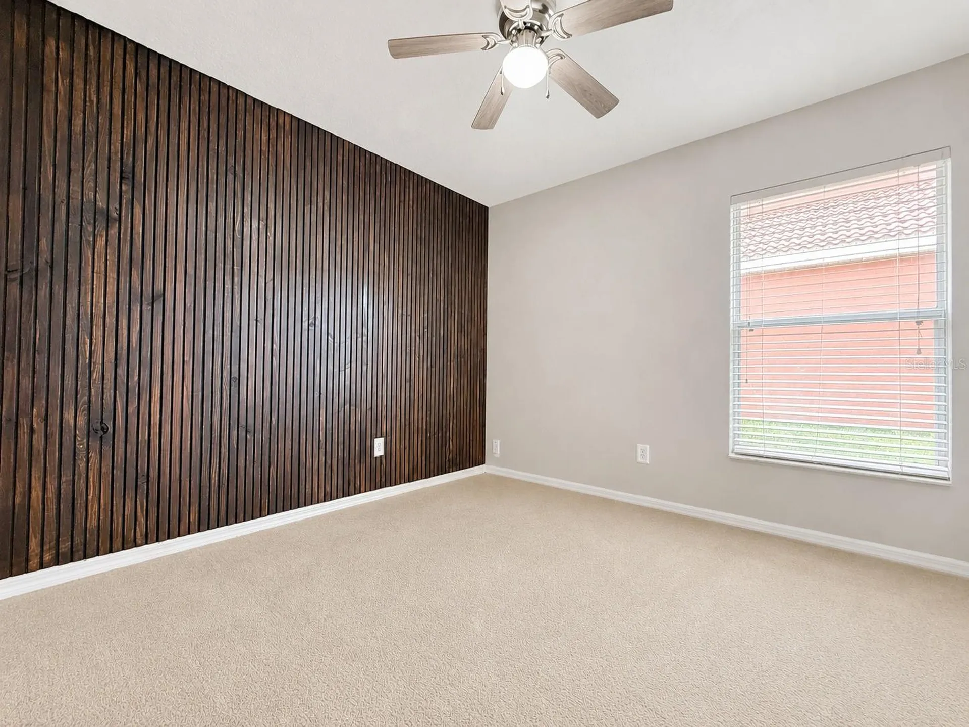 139 Hypolita Avenue Davenport FL 33897