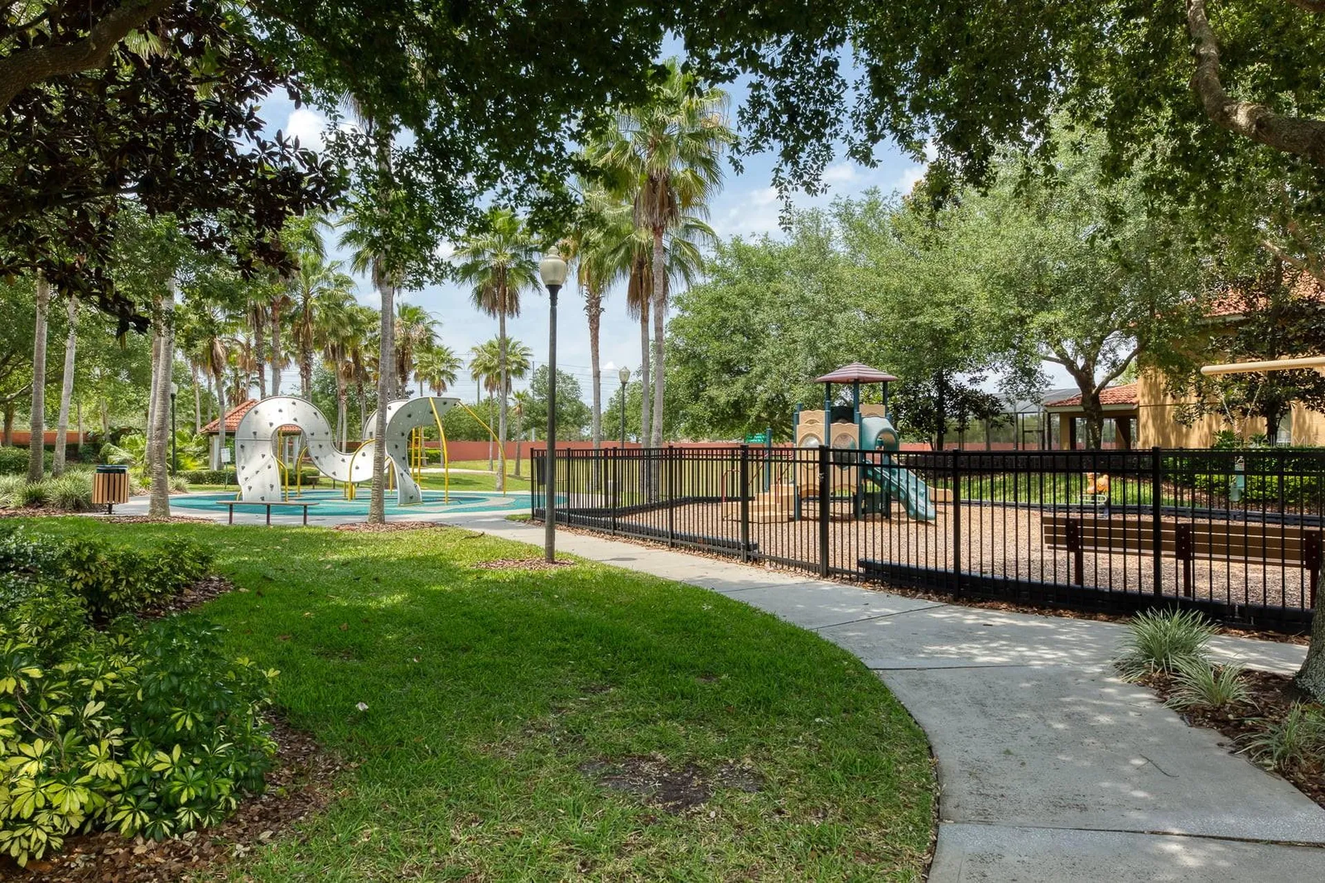 139 Hypolita Avenue Davenport FL 33897