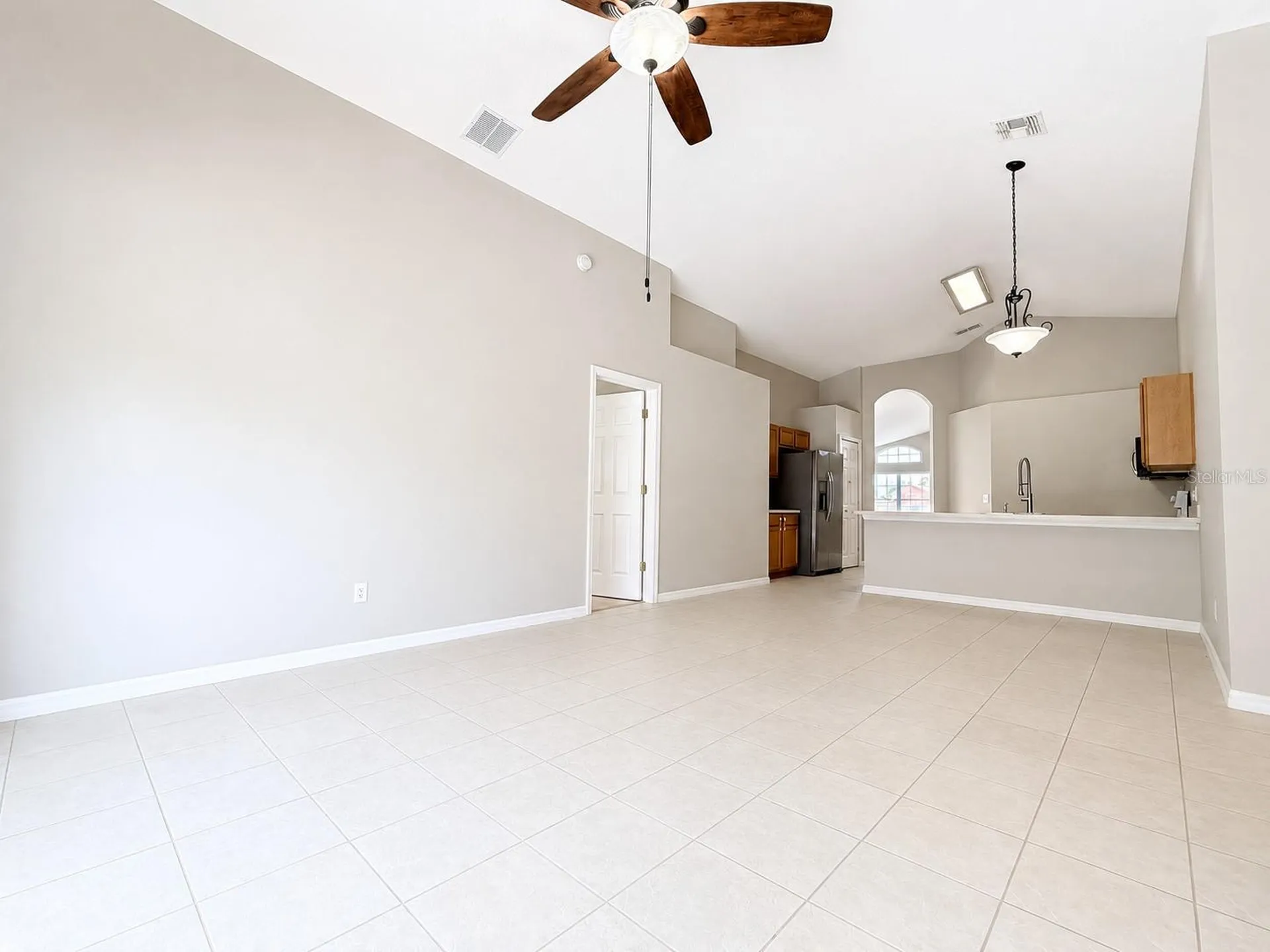 139 Hypolita Avenue Davenport FL 33897