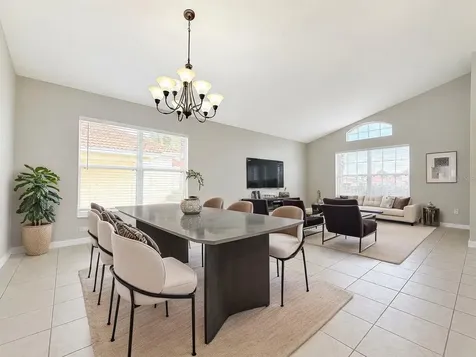 139 Hypolita Avenue Davenport FL 33897