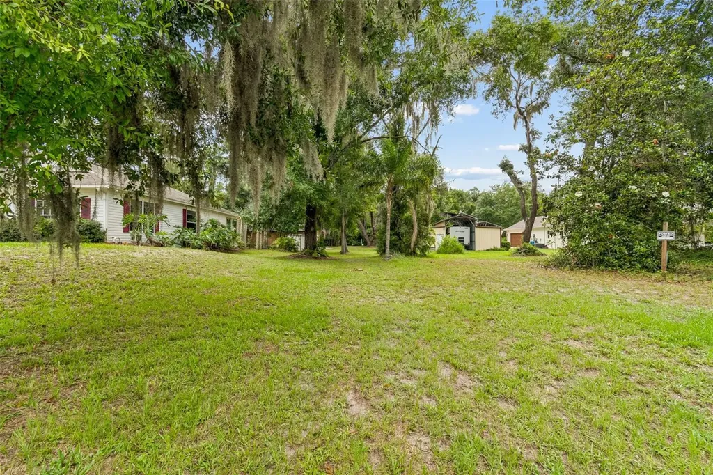 Crescent Lane Lutz FL 33548