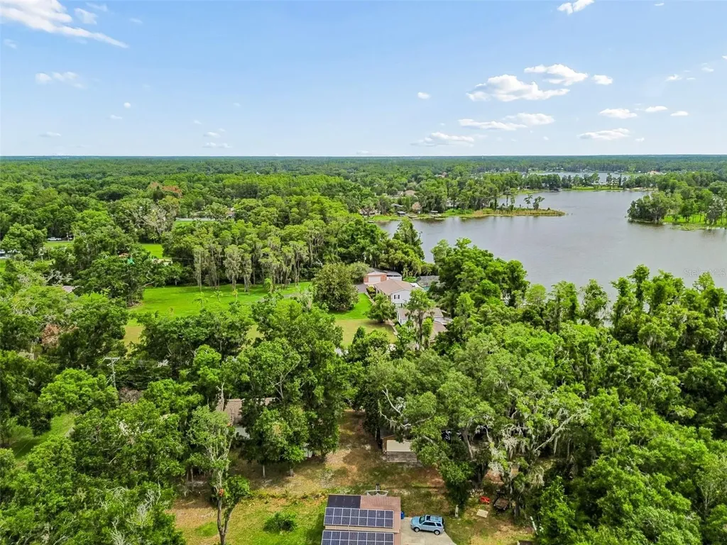 Crescent Lane Lutz FL 33548
