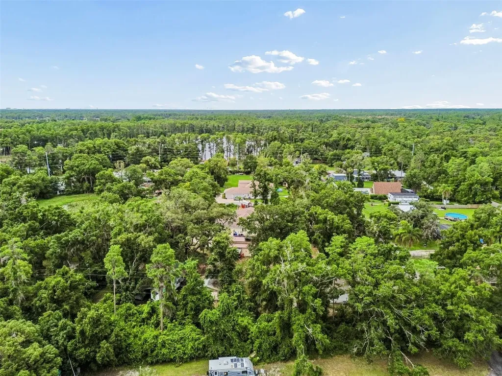 Crescent Lane Lutz FL 33548