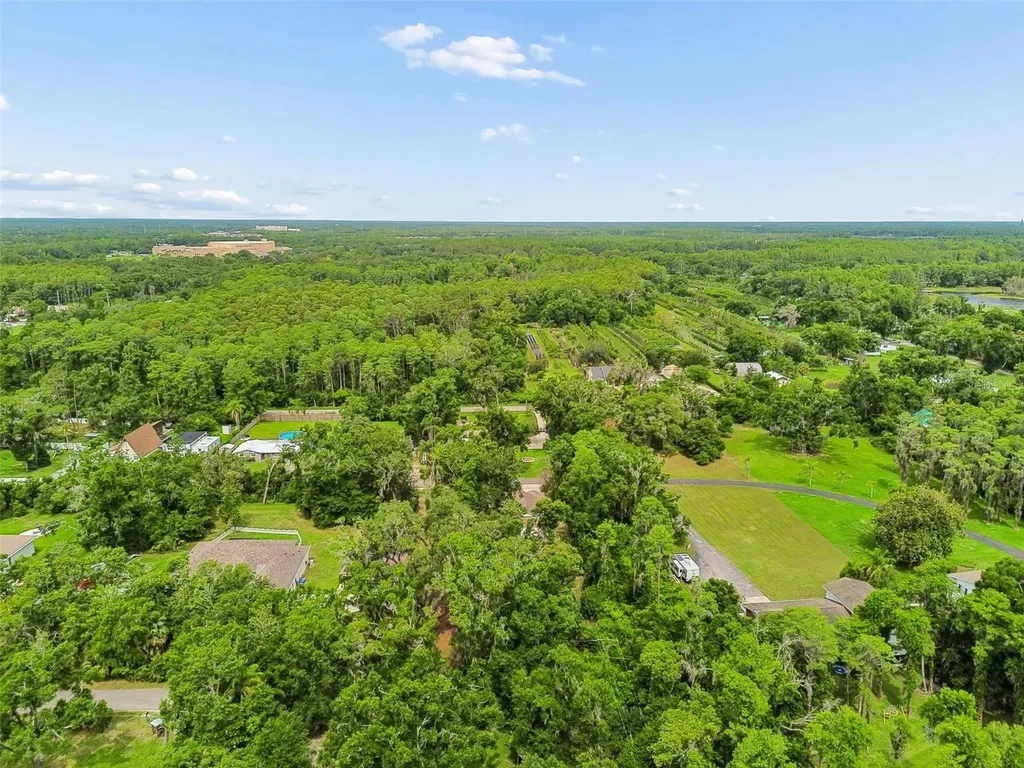 Crescent Lane Lutz FL 33548