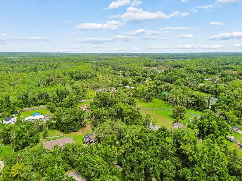 Crescent Lane Lutz FL 33548