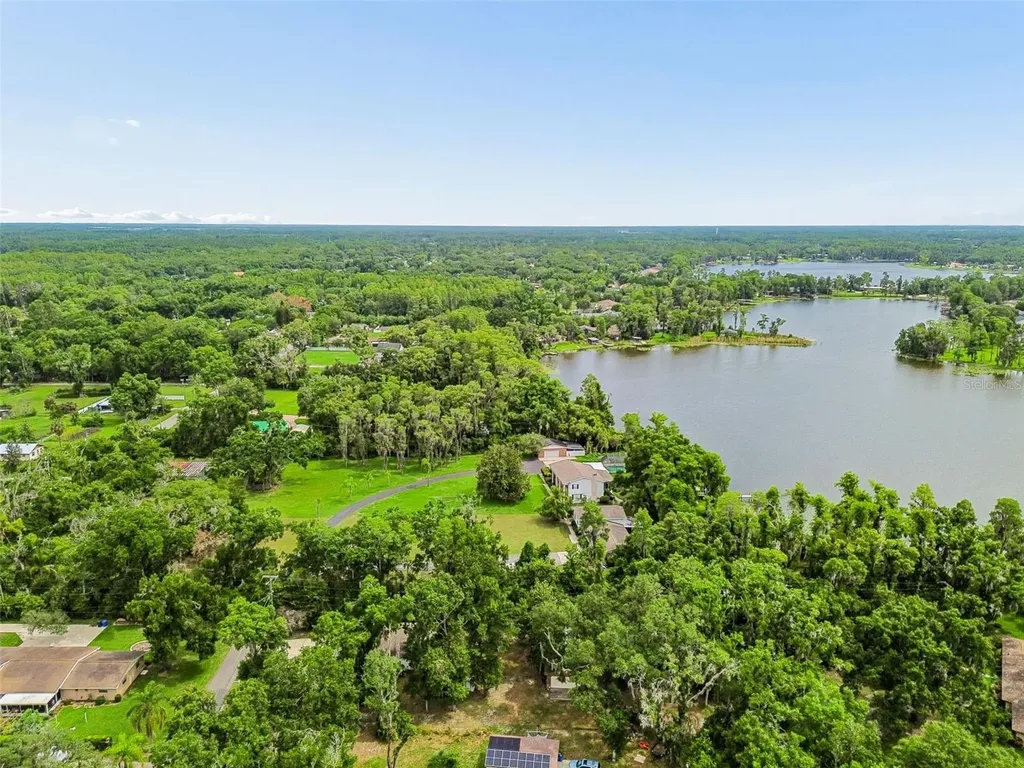 Crescent Lane Lutz FL 33548