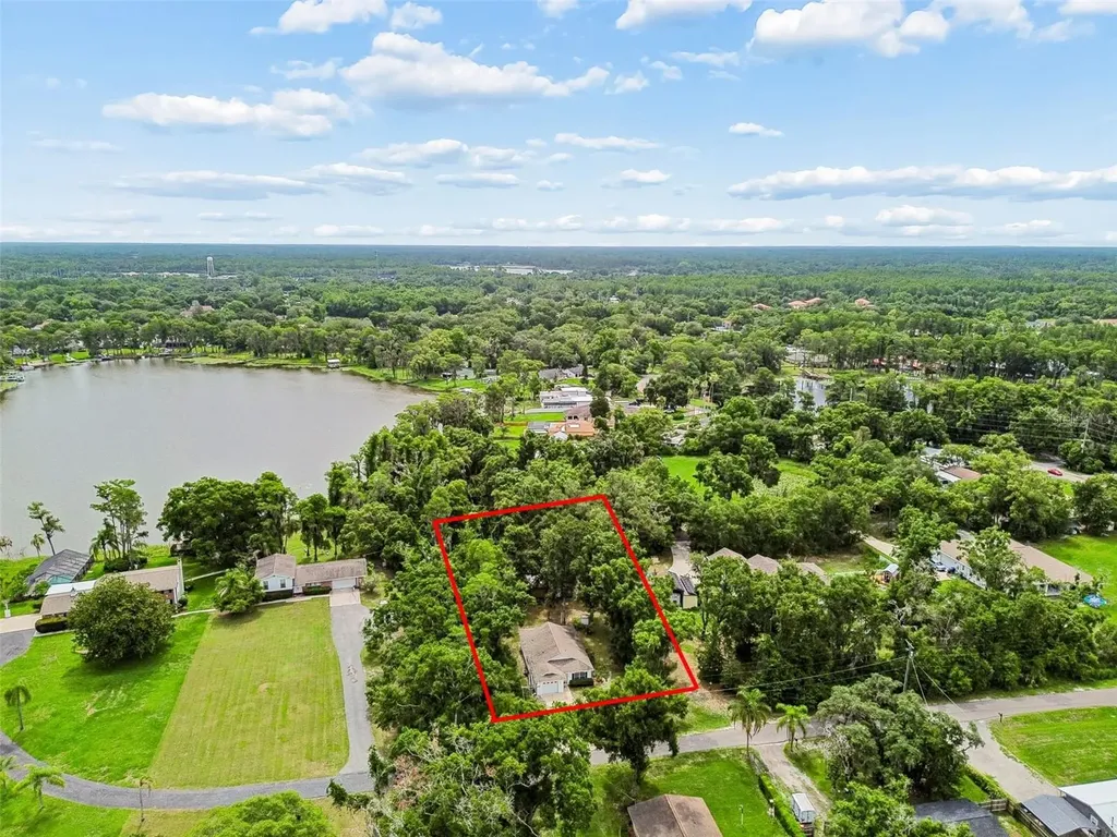 Crescent Lane Lutz FL 33548