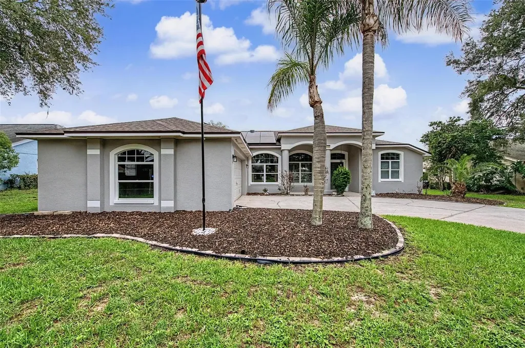 4021 Lithia Ridge Boulevard Valrico FL 33596