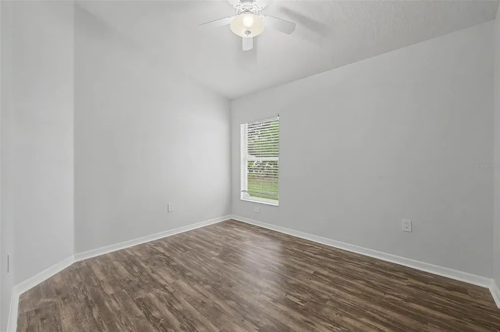 4021 Lithia Ridge Boulevard Valrico FL 33596