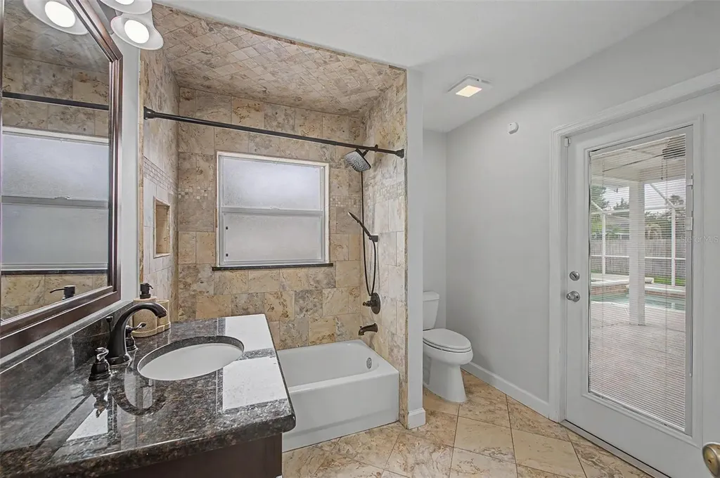 4021 Lithia Ridge Boulevard Valrico FL 33596