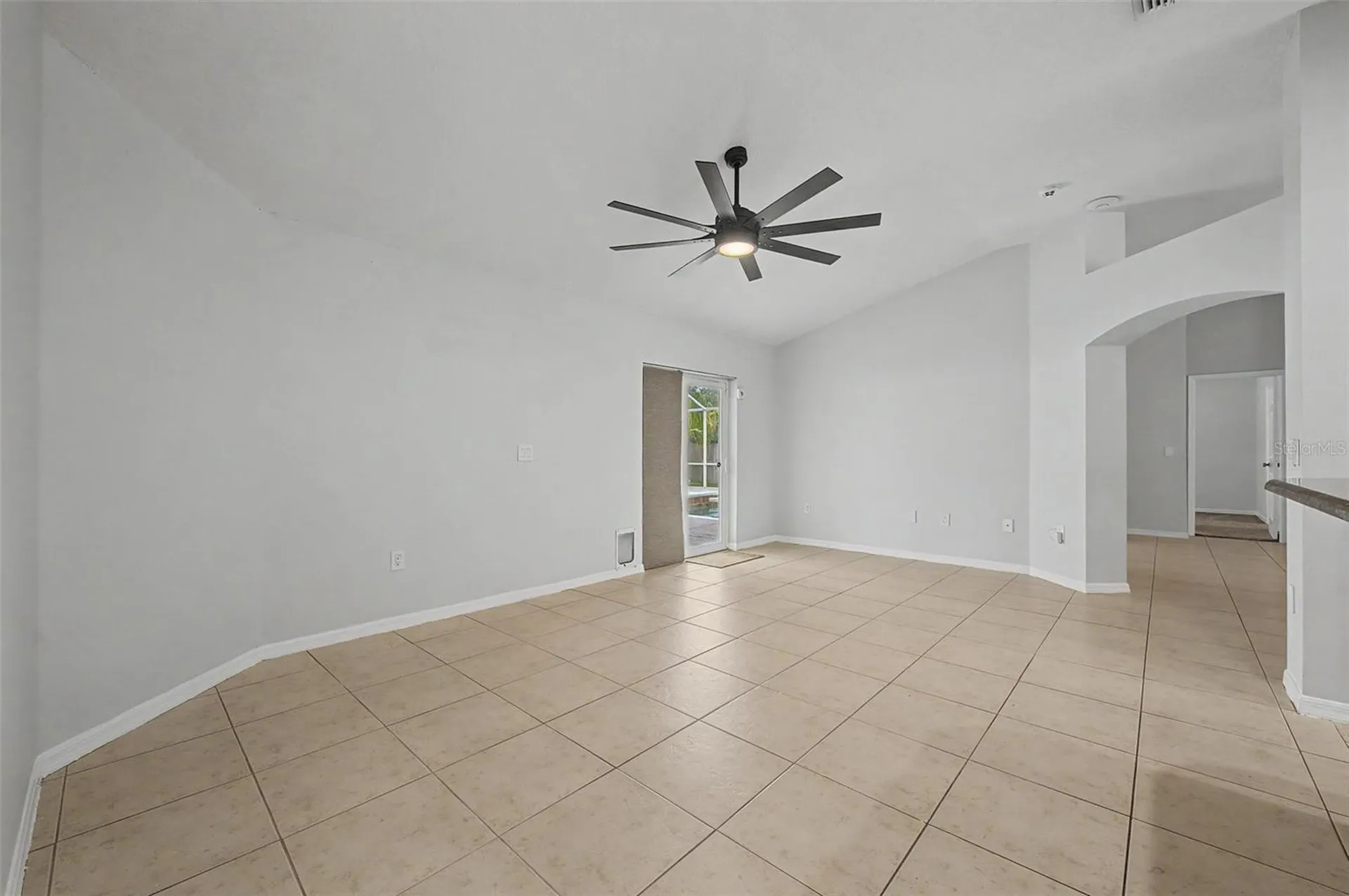 4021 Lithia Ridge Boulevard Valrico FL 33596
