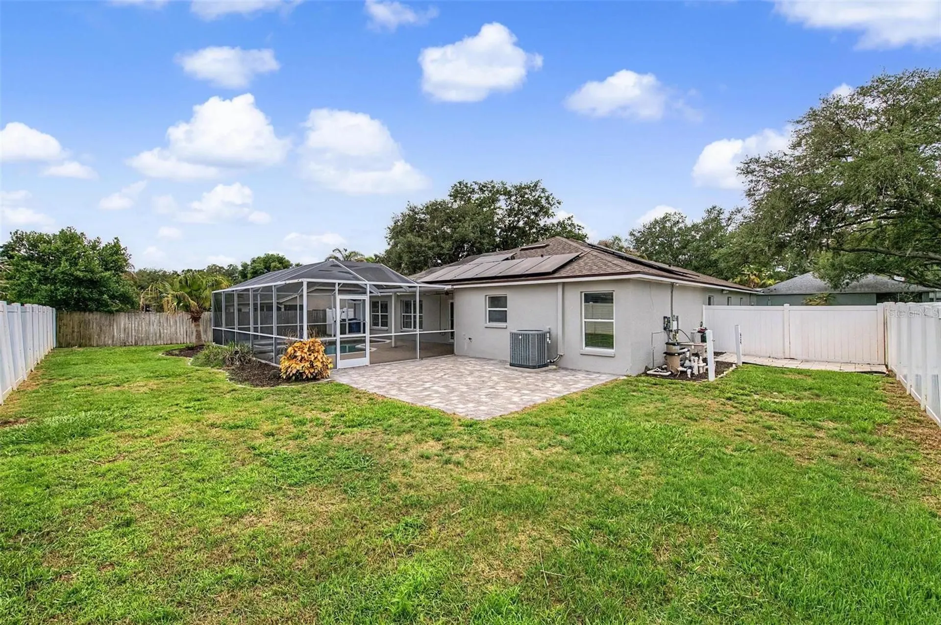 4021 Lithia Ridge Boulevard Valrico FL 33596