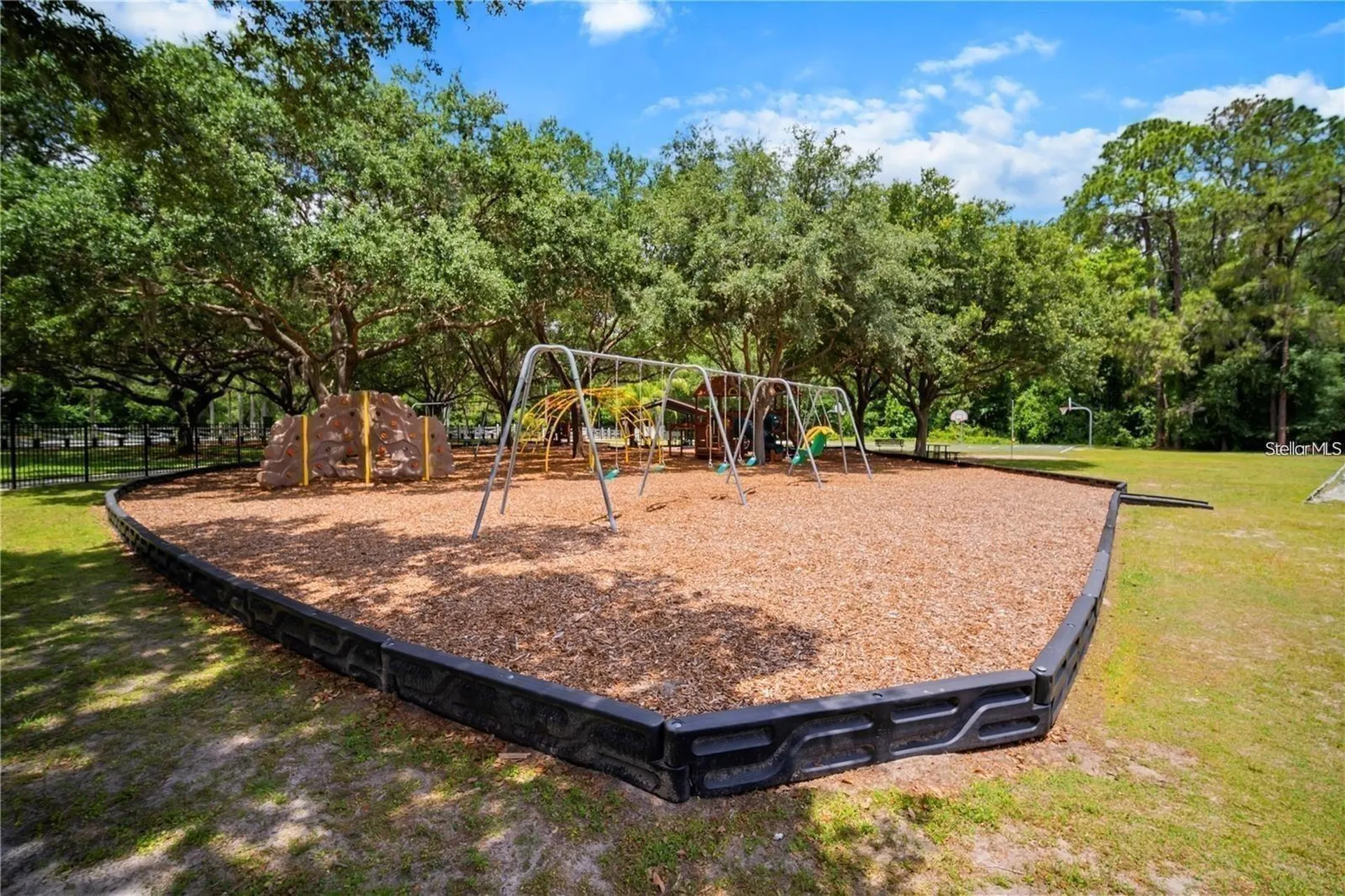 4021 Lithia Ridge Boulevard Valrico FL 33596