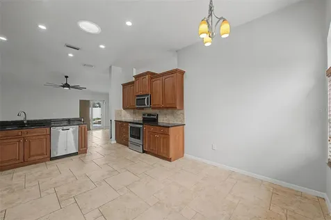 4021 Lithia Ridge Boulevard Valrico FL 33596