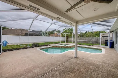 4021 Lithia Ridge Boulevard Valrico FL 33596